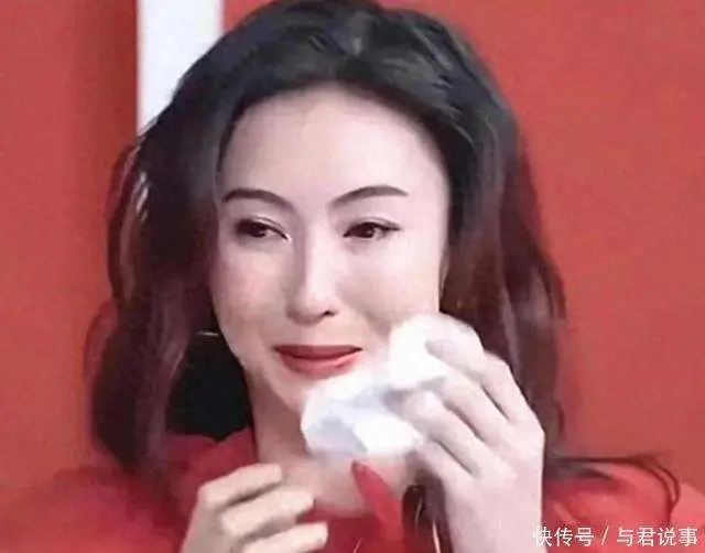 不到24小时连曝3个瓜！再次怀孕、立好遗嘱、助理被打，个个离谱